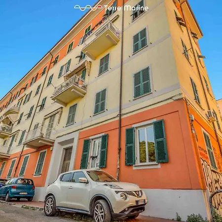 Le Libellule, Terre Marine * לה ספציה